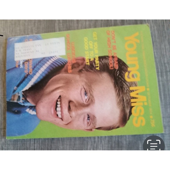 Vintage 70's Young Miss Magazine October 1974‎ Ron Howard Happy Days - Picture 1 of 4